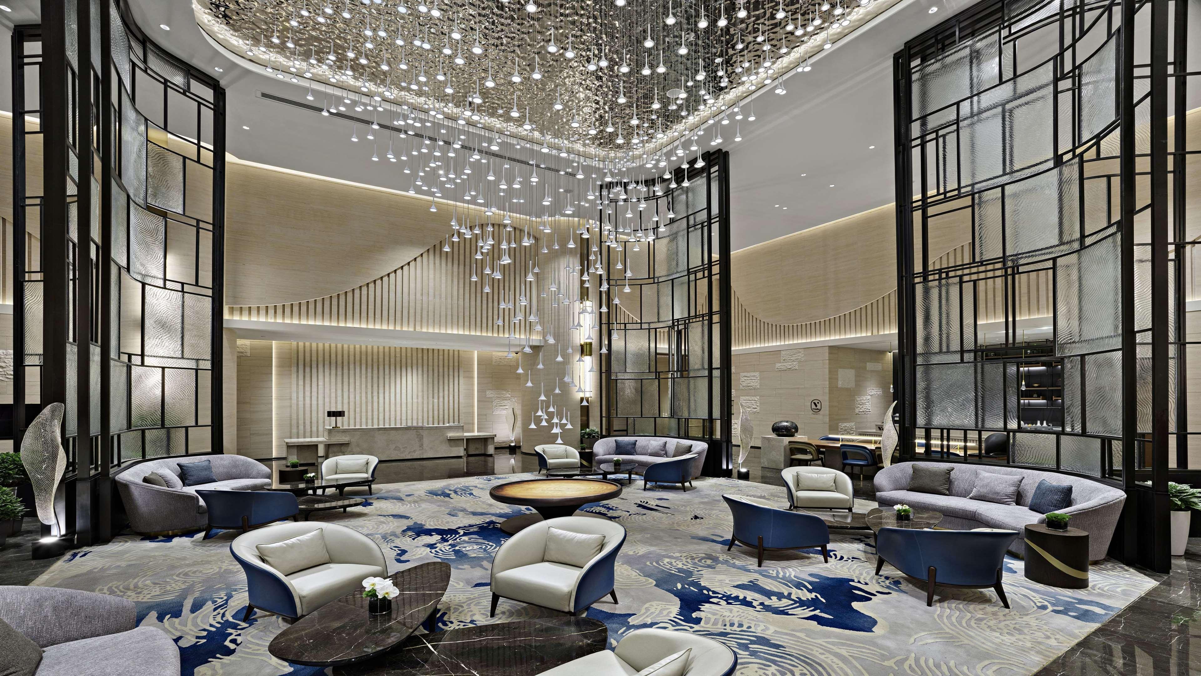 Hilton Lanzhou City Center Bagian luar foto